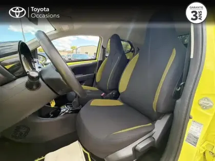 Photo 11 Toyota Aygo  1.0 VVT-i 69ch x-cite 3 Jaune Fizz 5p