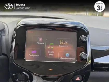 Photo 15 Toyota Aygo  1.0 VVT-i 69ch x-cite 3 Jaune Fizz 5p