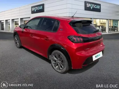 Photo 6 Peugeot 208  e- 136ch Allure
