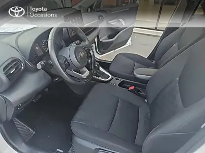 Photo 10 Toyota Yaris  116h Dynamic 5p MC24