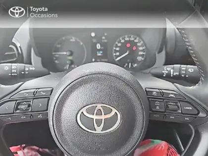 Photo 14 Toyota Yaris  116h Dynamic 5p MC24