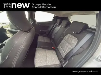 Photo 12 Renault Clio  1.6 E-Tech hybride 145ch Evolution