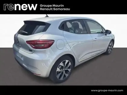 Photo 5 Renault Clio  1.6 E-Tech hybride 145ch Evolution