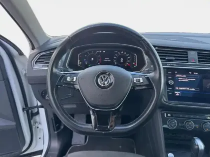 Photo 14 Volkswagen Tiguan  1.5 TSI EVO 150ch Carat DSG7 Euro6dT