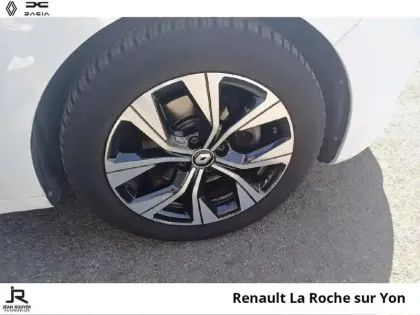 Photo 7 Renault Clio  1.5 Blue dCi 100ch Evolution
