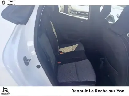 Photo 14 Renault Clio  1.5 Blue dCi 100ch Evolution