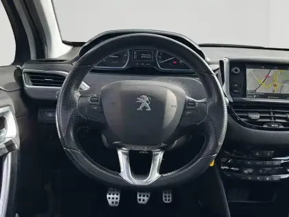 Photo 12 Peugeot 2008  1.2 PureTech 110ch E6.c Crossway S&S 5cv