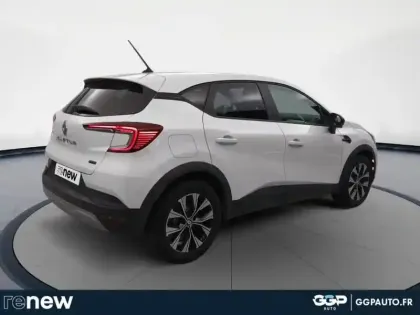 Photo 19 Renault Captur  1.6 E-Tech hybride 145ch Evolution