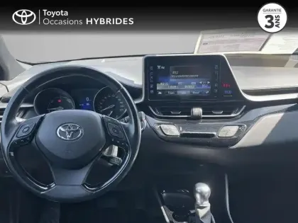 Photo 7 Toyota C-HR  122h Design 2WD E-CVT RC18