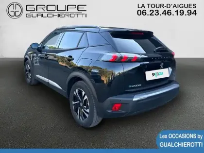 Photo 6 Peugeot 2008  e- 136ch Allure