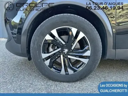 Photo 10 Peugeot 2008  e- 136ch Allure