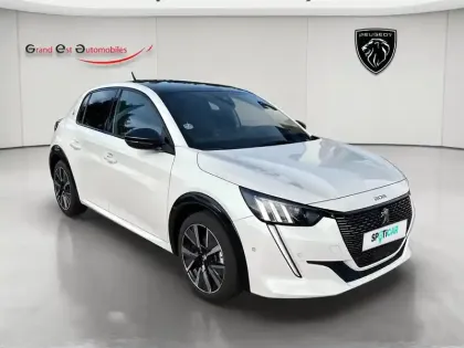 Photo 8 Peugeot 208  1.2 PureTech 100ch S&S GT EAT8