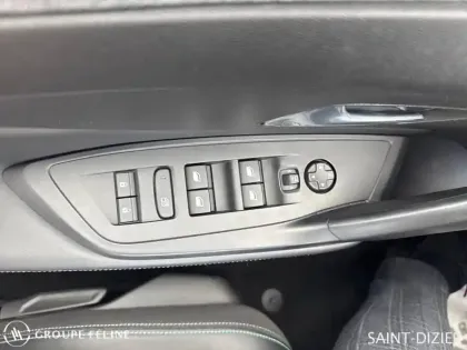Photo 13 Peugeot 308  PHEV 180ch Allure e-EAT8