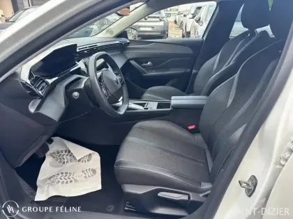 Photo 8 Peugeot 308  PHEV 180ch Allure e-EAT8