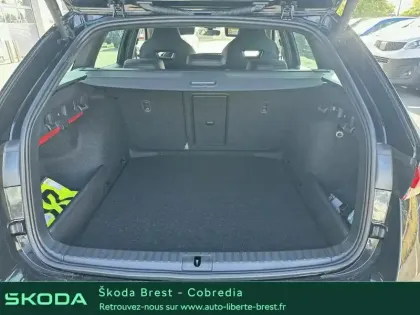 Photo 6 Skoda Octavia  Combi 1.5 TSI ACT Hybrid 150ch Sportline DSG7