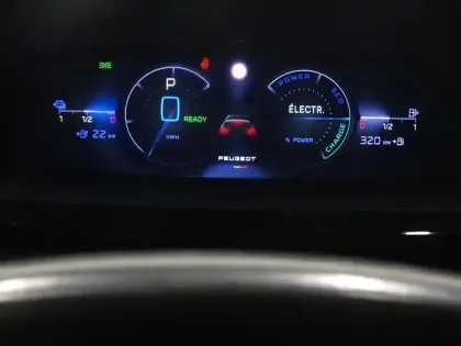 Photo 14 Peugeot 308  PHEV 225ch GT e-EAT8