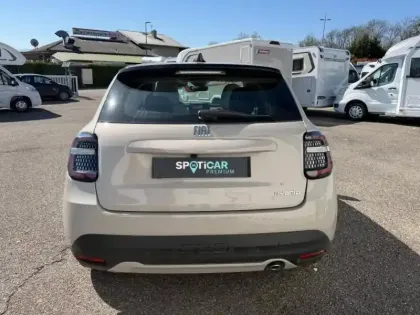 Photo 6 Fiat 600  1.2 Hybrid Turbo 145ch Pack Confort & Style eDCT6