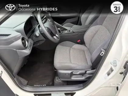 Photo 10 Toyota C-HR  1.8 Hybride 140ch Graphic MY26