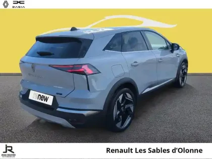 Photo 11 Renault Symbioz  1.8 E-Tech full hybrid 160ch Iconic - 26