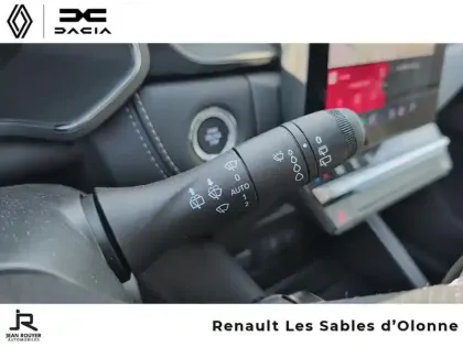 Photo 30 Renault Symbioz  1.8 E-Tech full hybrid 160ch Iconic - 26
