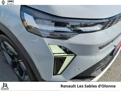 Photo 13 Renault Symbioz  1.8 E-Tech full hybrid 160ch Iconic - 26