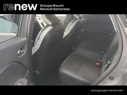 Photo 10 Renault Captur  1.6 E-Tech hybride 145ch Techno Fast Track