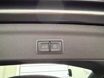Photo 7 Audi Q3  35 TFSI 150ch S line plus S tronic 7