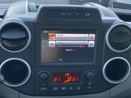 Photo 9 Citroën Berlingo Multispace II PureTech 110 S&S BVM Shine