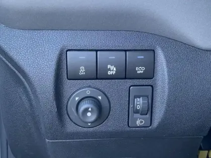 Photo 11 Citroën Berlingo Multispace II PureTech 110 S&S BVM Shine