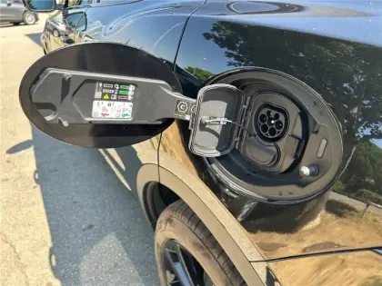 Photo 29 Jaguar E-Pace P300E CH PHEV AWD BVA