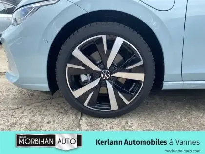 Photo 10 Volkswagen Golf 1.5 EHYBRID 204 DSG6