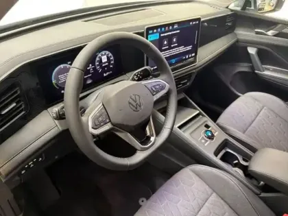 Photo 8 Volkswagen Tiguan NOUVEAU 1.5 EHYBRID 204CH DSG6 LI