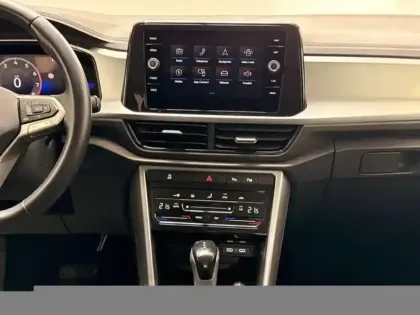 Photo 7 Volkswagen T-roc 1.5 TSI EVO2 150 Start/Stop DSG7 Life Plus