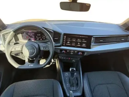 Photo 7 Audi A1 30 TFSI 116 ch S tronic 7 S line