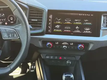 Photo 9 Audi A1 30 TFSI 116 ch S tronic 7 S line
