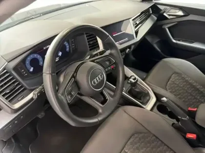 Photo 8 Audi A1 25 TFSI 95 ch BVM5 Advanced