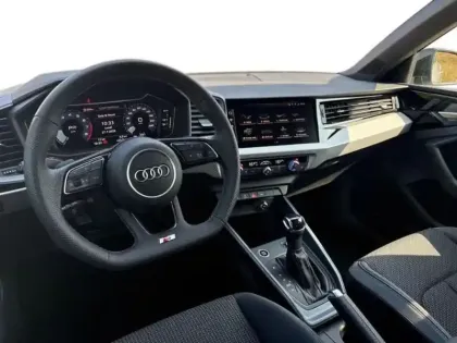 Photo 8 Audi A1 35 TFSI 150 ch S tronic 7 S line Plus