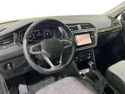 Photo 8 Volkswagen Tiguan 1.4 eHybrid 245ch DSG6 Life Plus