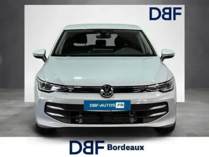 Photo 6 Volkswagen Golf 1.5 eHybrid 204 DSG6 VW Edition