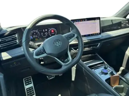 Photo 8 Volkswagen Tiguan NOUVEAU 1.5 ETSI 150CH DSG7 R LIN