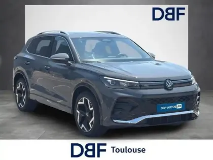 Photo 5 Volkswagen Tiguan NOUVEAU 1.5 ETSI 150CH DSG7 R LIN