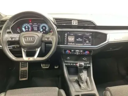 Photo 7 Audi Q3 35 TFSI 150 ch S tronic 7 S line