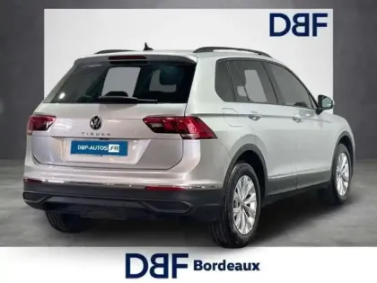 Photo 13 Volkswagen Tiguan 2.0 TDI 150ch DSG7 Life Plus