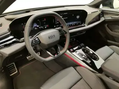 Photo 8 Audi A5 AVANT E HYBRID QUATTRO 367 CH S TRONI