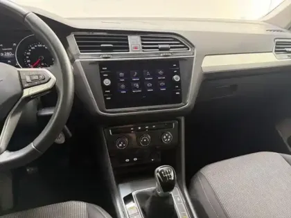 Photo 9 Volkswagen Tiguan 1.5 TSI 130ch BVM6
