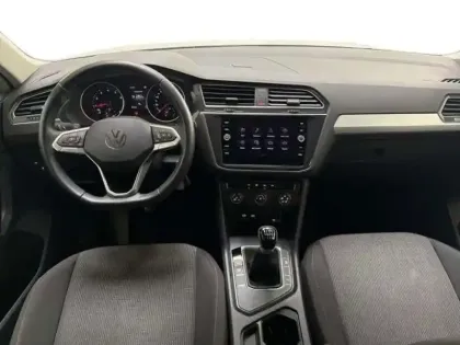Photo 7 Volkswagen Tiguan 1.5 TSI 130ch BVM6