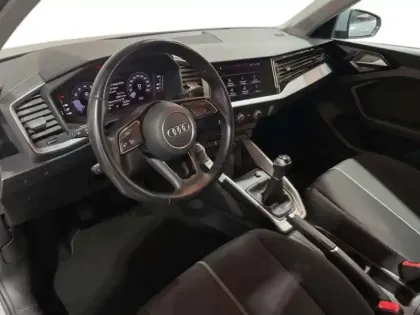 Photo 8 Audi A1 25 TFSI 95 ch BVM5 Design