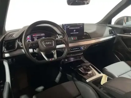 Photo 8 Audi Q5 55 TFSIe 367 S tronic 7 Quattro S line