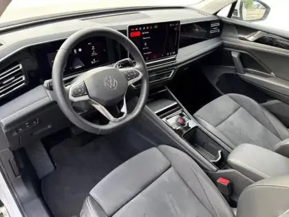 Photo 8 Volkswagen Tiguan 1.5 eHybrid 272ch DSG6 Elegance