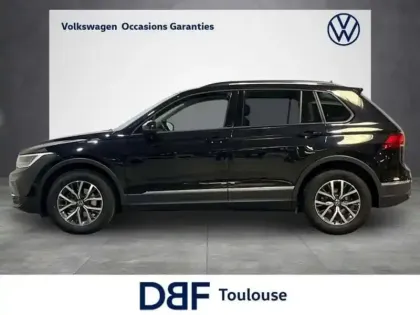 Photo 11 Volkswagen Tiguan 2.0 TDI 150ch DSG7 Life Plus